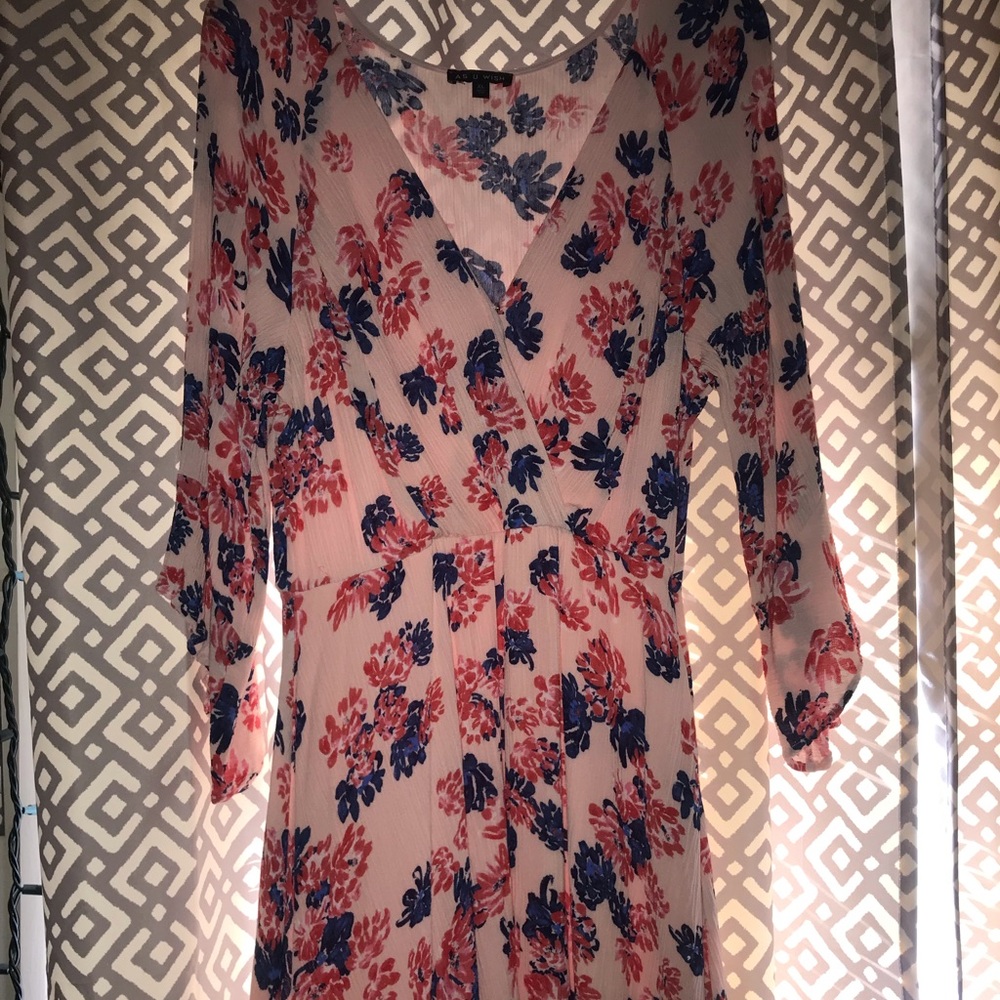 Super Cute Dress, never worn!